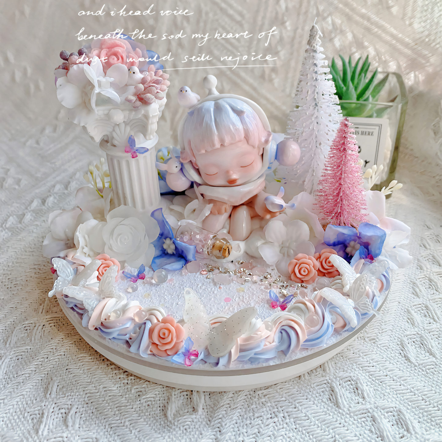 MPLANET Pop Mart Decoden Phone Holder Ornaments, Made-to-order Cream Gel Handicrafts