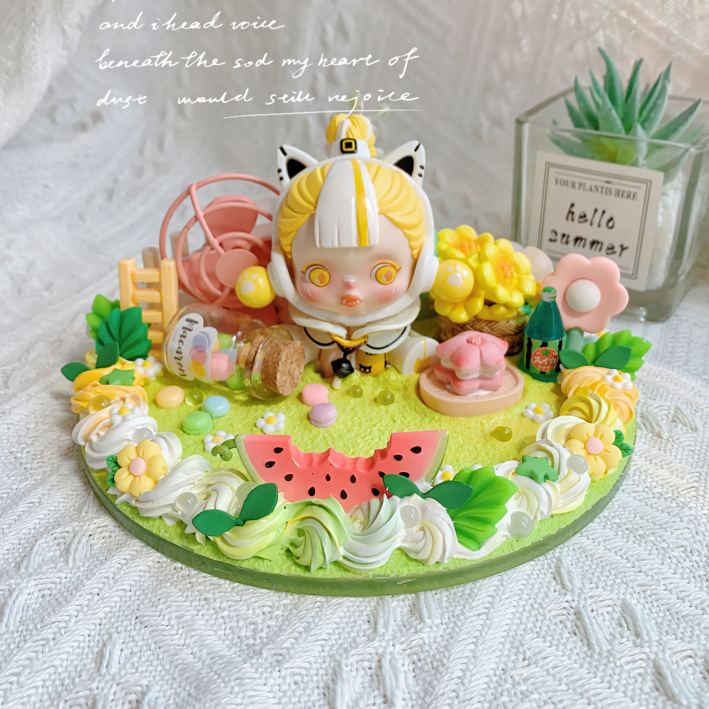 MPLANET Pop Mart Decoden Phone Holder Ornaments, Made-to-order Cream Gel Handicrafts